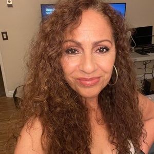 Meet your Posher, Araceli